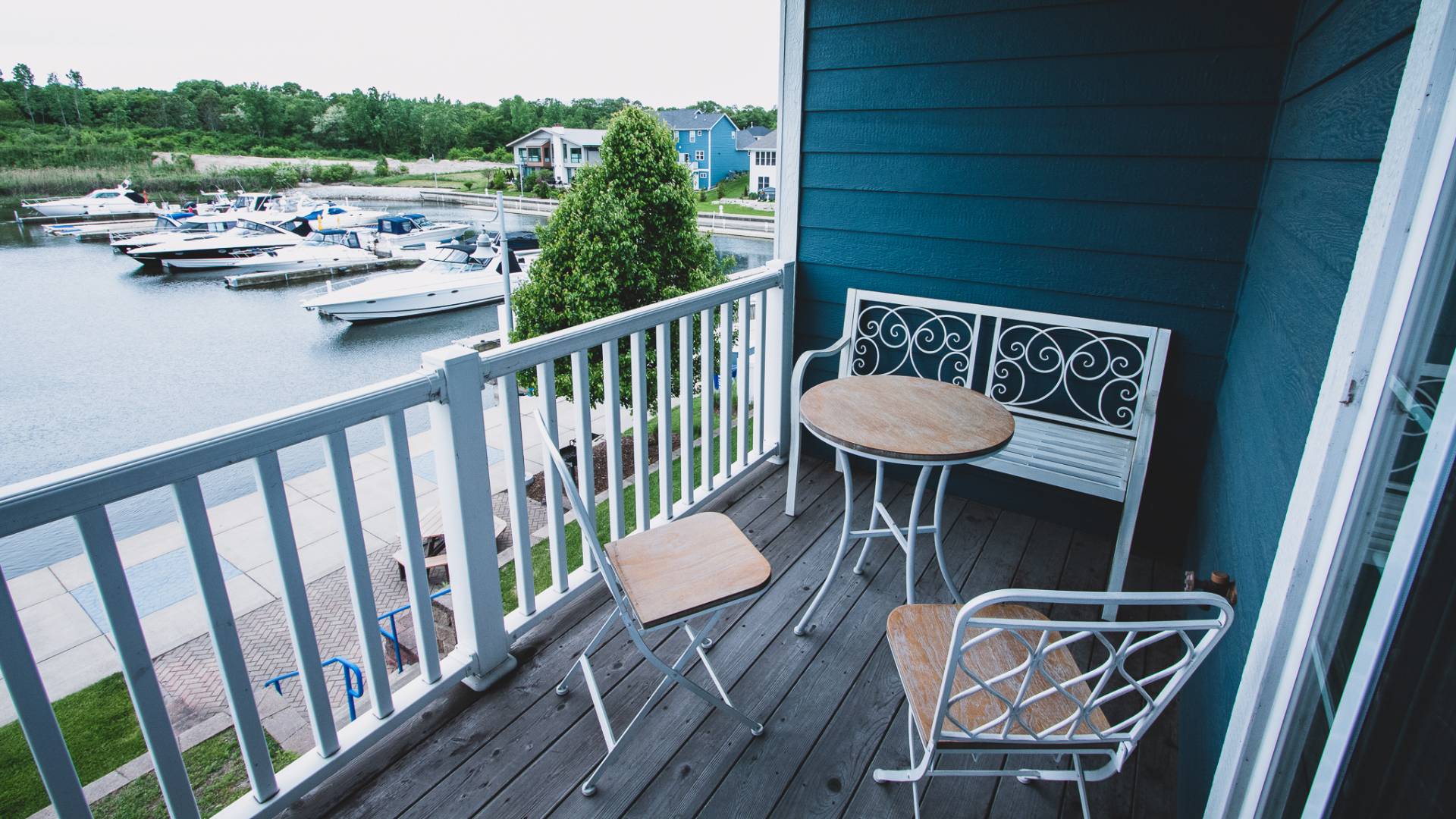 Home Condos At Marina Shores